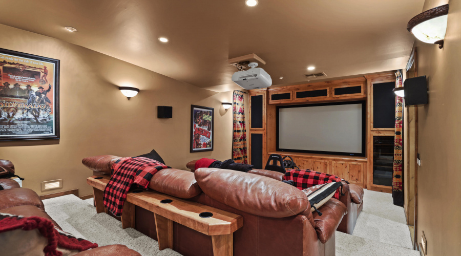 Home Theater (1)