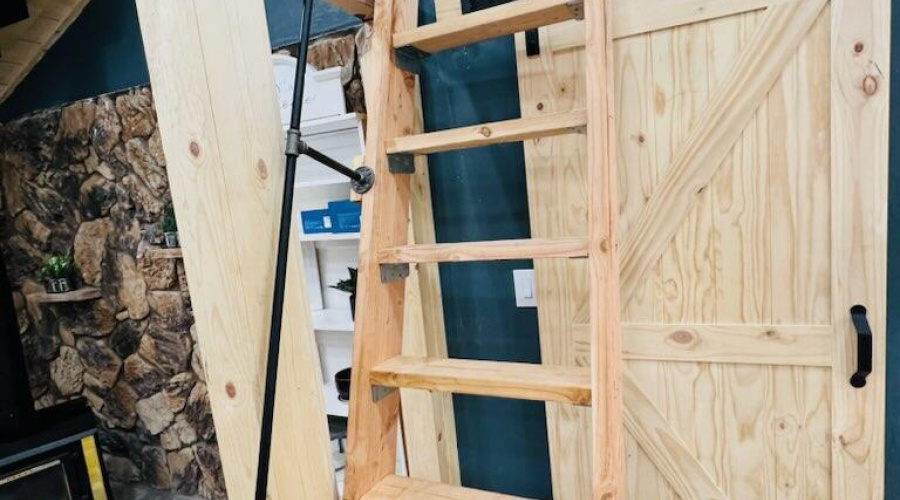 Ladder to bonus Loft