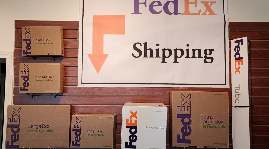 FedEx Distribution Store