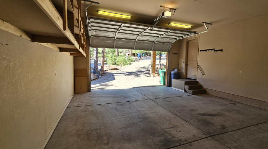 GARAGE LOOKING OUTSIDE