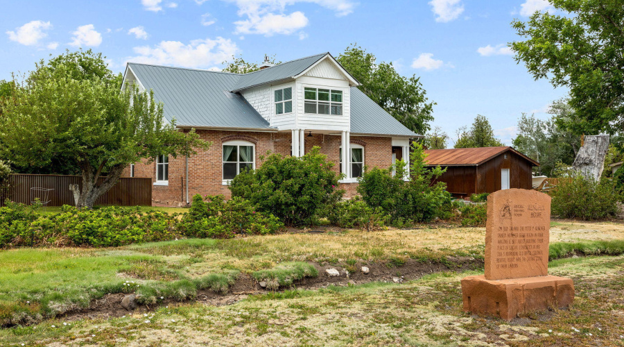 786SHarlessSt-Eagar-AZ-1