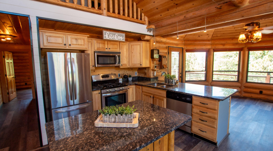 Kitchen/View of Dining