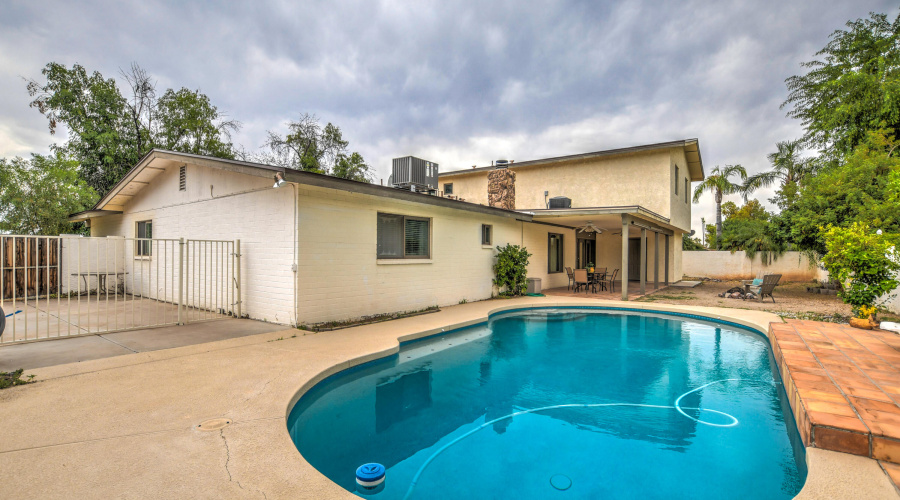 Backyard Pool