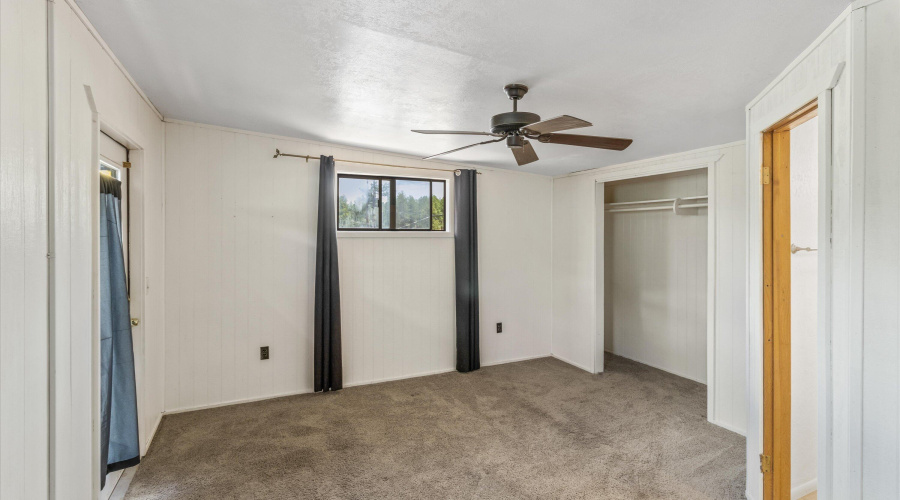 Upstairs Primary Bedroom