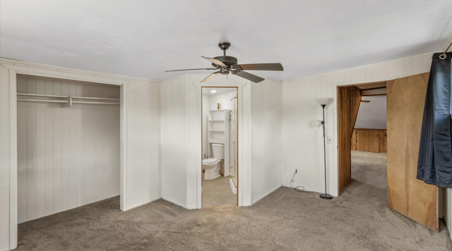 Upstairs Primary Bedroom