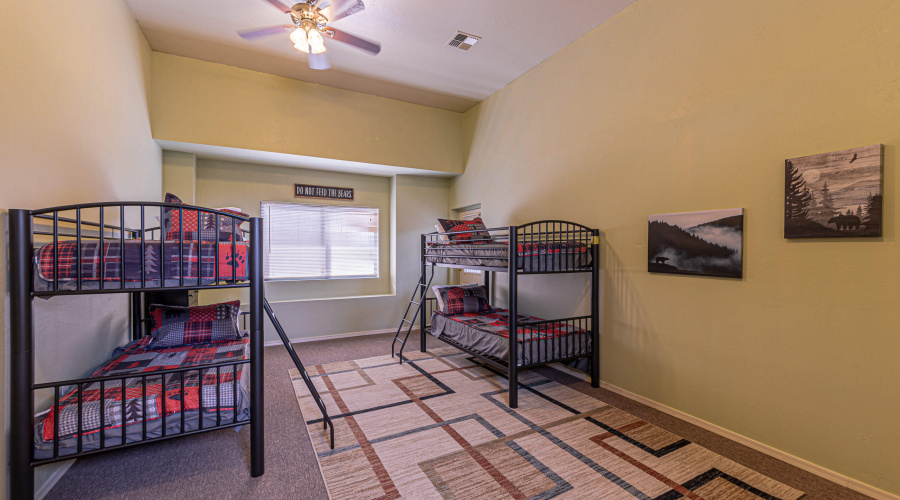 Bedroom 2 bunkbeds