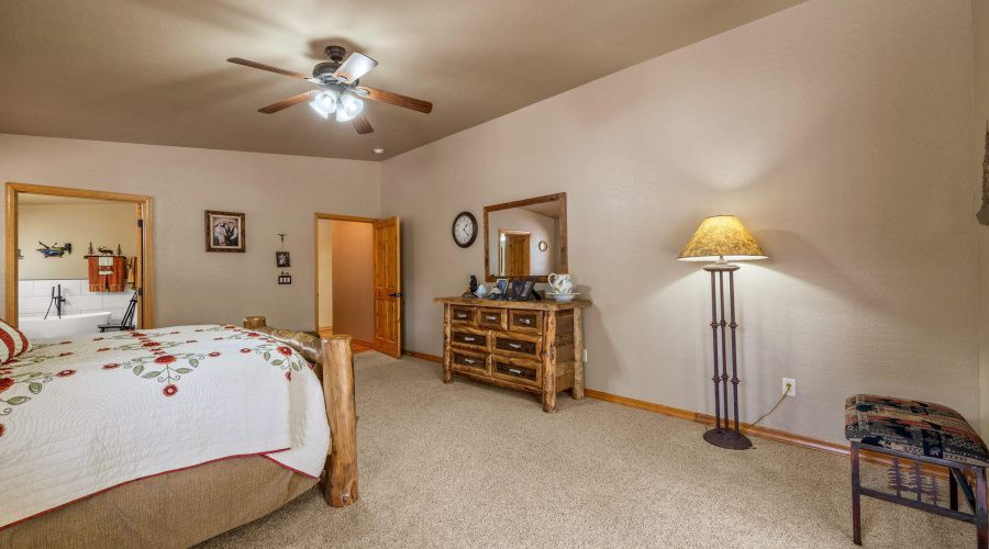 Oversized Primary bedroom