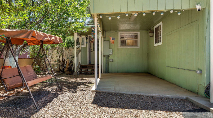 CARPORT