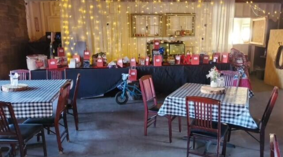 DINING ROOM SET UP FOR PARTY VENUE