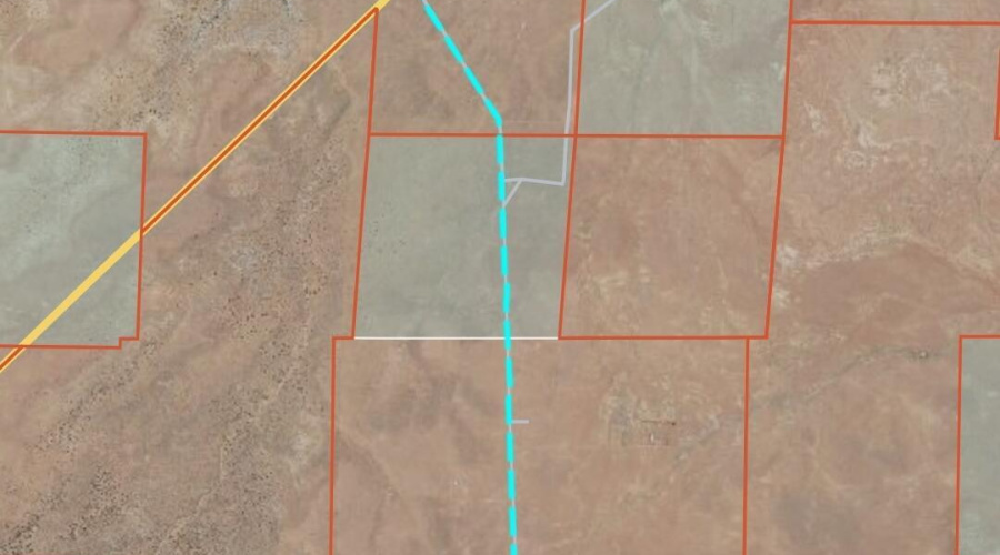 OnX Tracks to the property from SR377