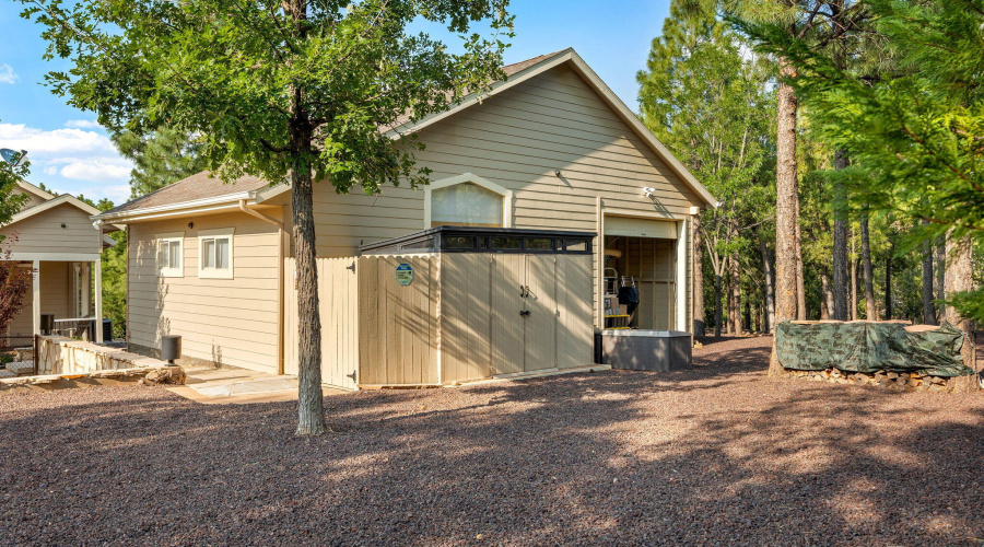 Back of RV Garage