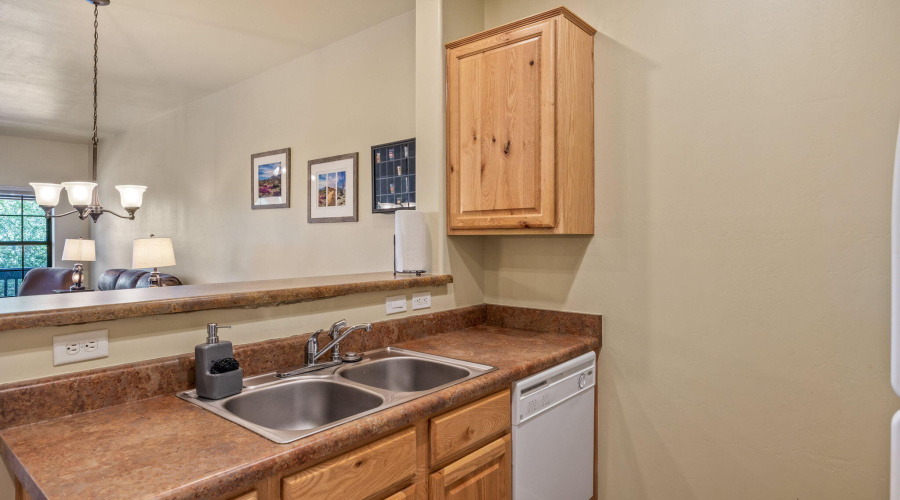 2407QuarterHorseTrail-Unit231-Heber-AZ-1