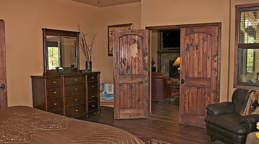 Master Bedroom w/Double Doors