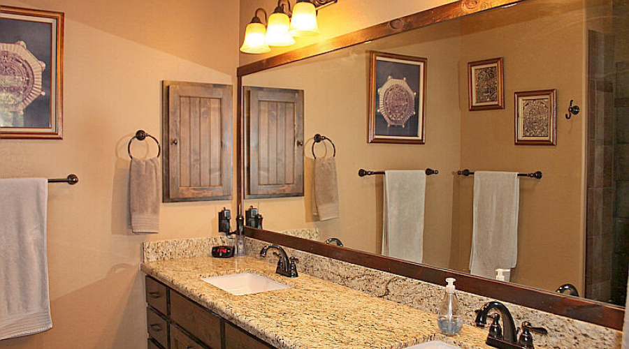 Dual Vanities in Master Bath