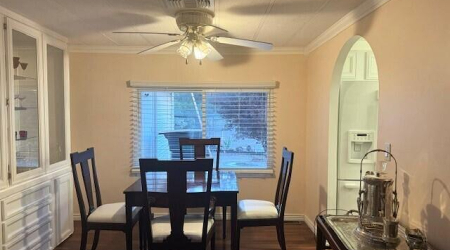 dining room off FR