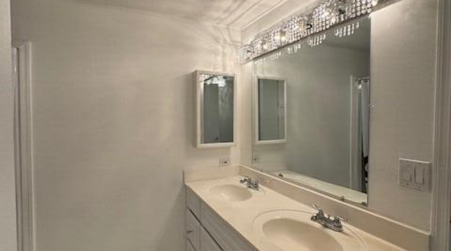 masterbath double sinks