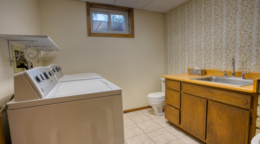 021_Downstairs Bathroom with Laundry