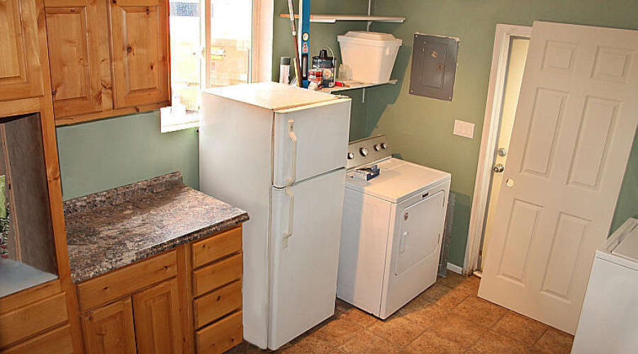 033_Laundry Room