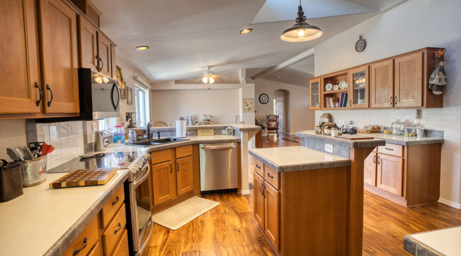 kitchen fr garage