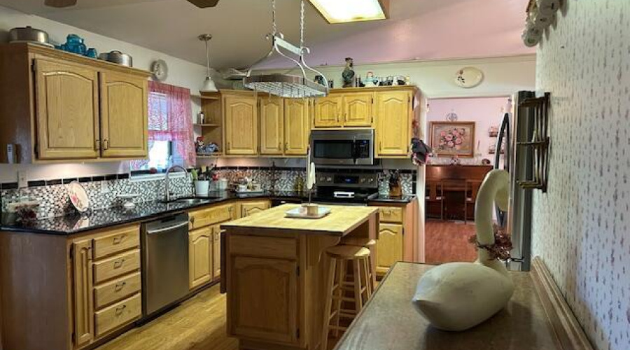 Spacious Kitchen