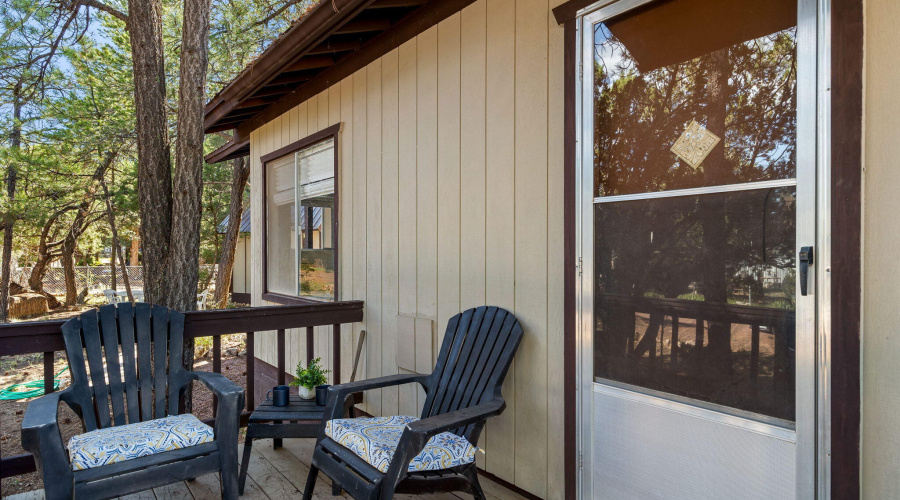 WELCOMING FRONT PORCH