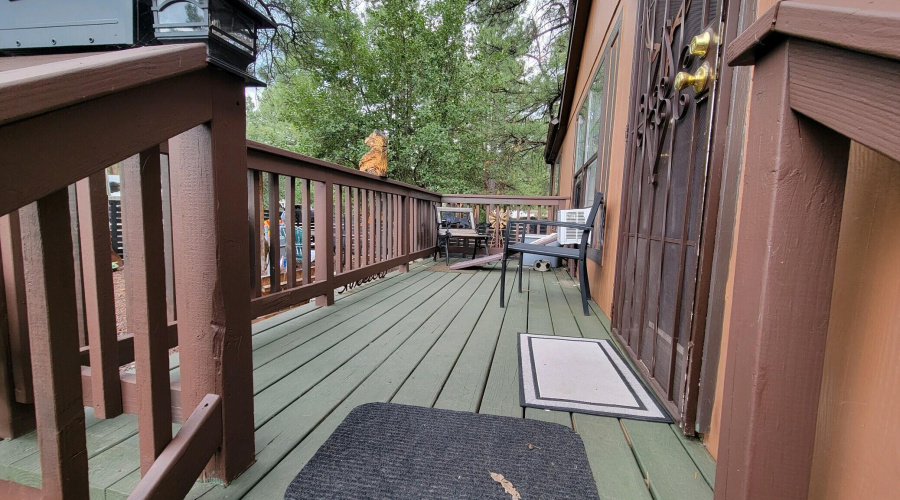 shoreline front deck