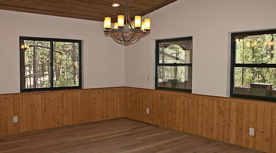 010_Dining Room Area