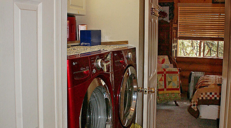 041_Laundry Room