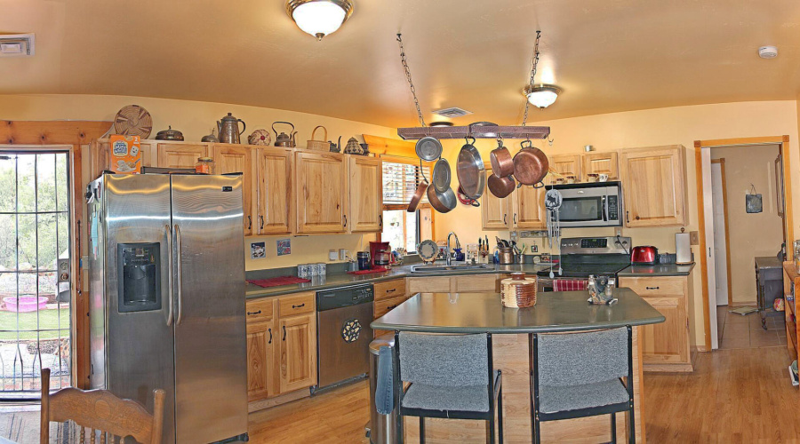 048_Downstairs Kitchen