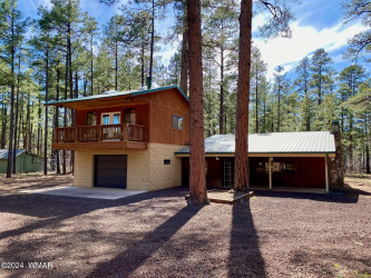 Lakeside Log Cabin