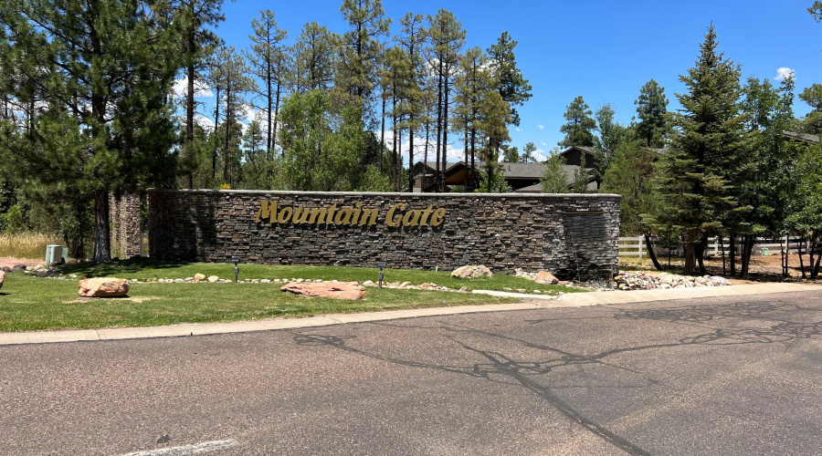 Mountain Gate Lot