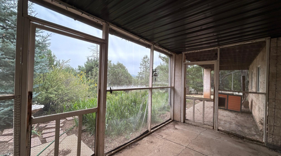 screened porch