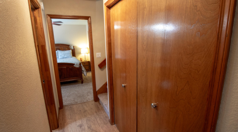 Hallway/Pantry Closet