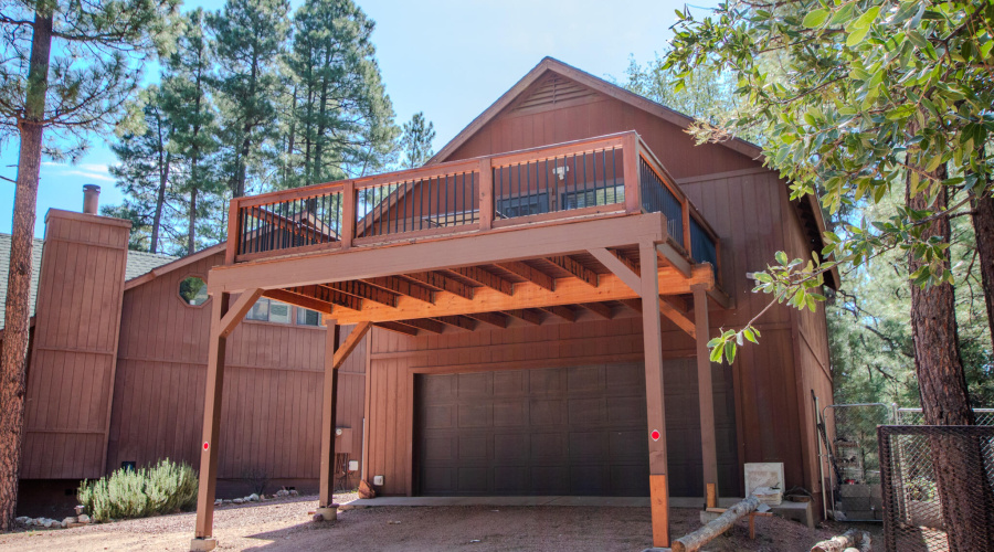 Garage/Upper Room