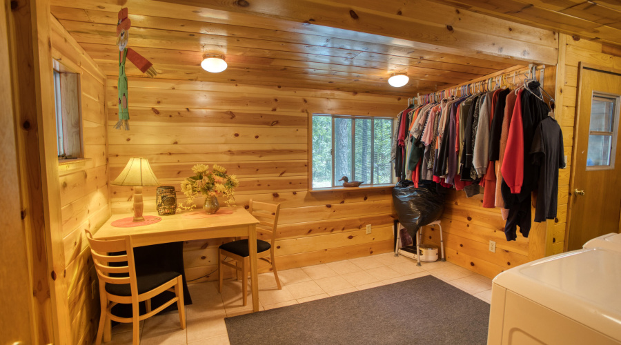 mudroom