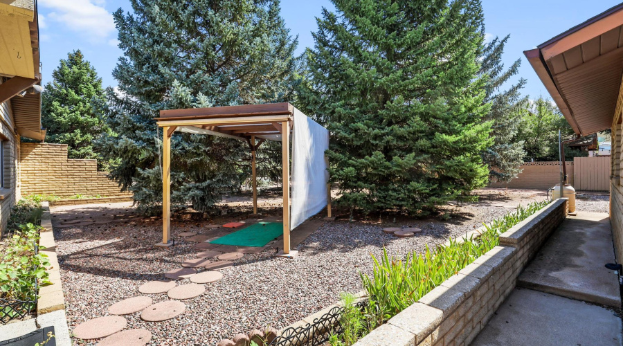 8120 W Gunsight Ridge Gazebo