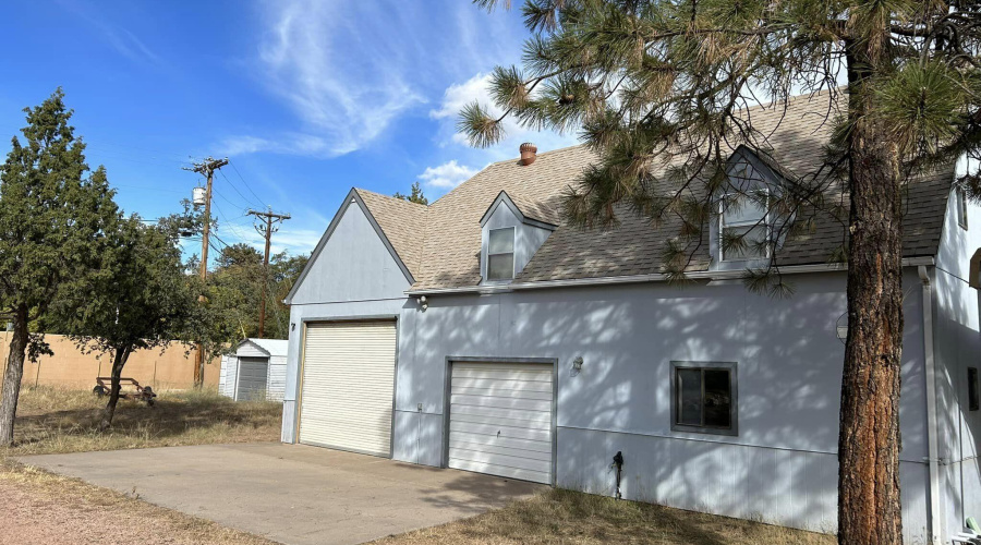 BACK OF HOUSE WEST SIDE