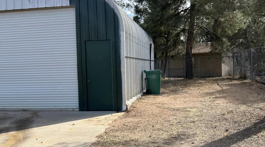 looking south to motor home sized garage