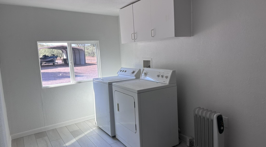 Large Laundry Room