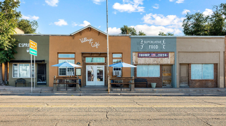 140CommercialSt-SaintJohns-AZ-1