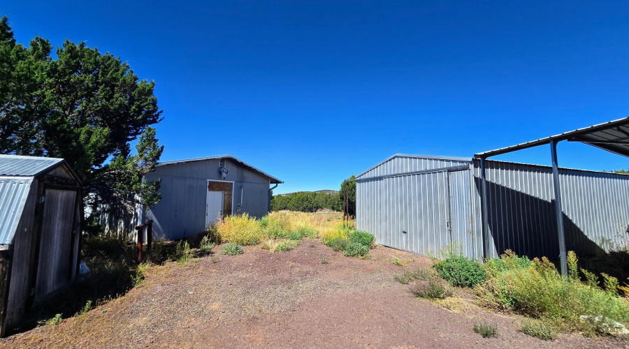 side shop and poll barn