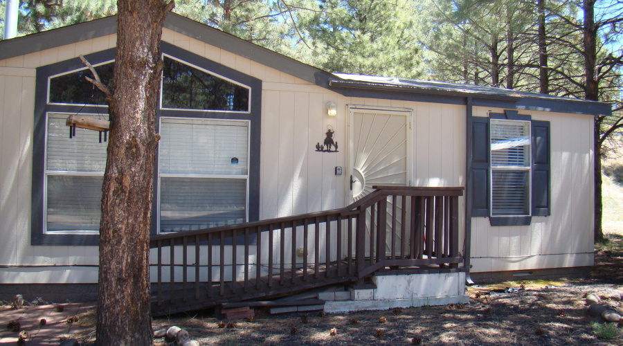 Front of home with handicap ramp