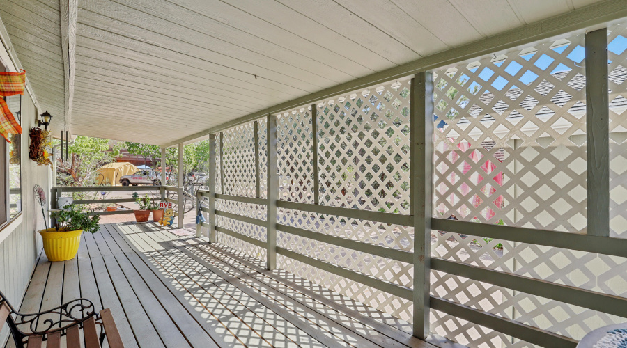 Covered Deck (1)