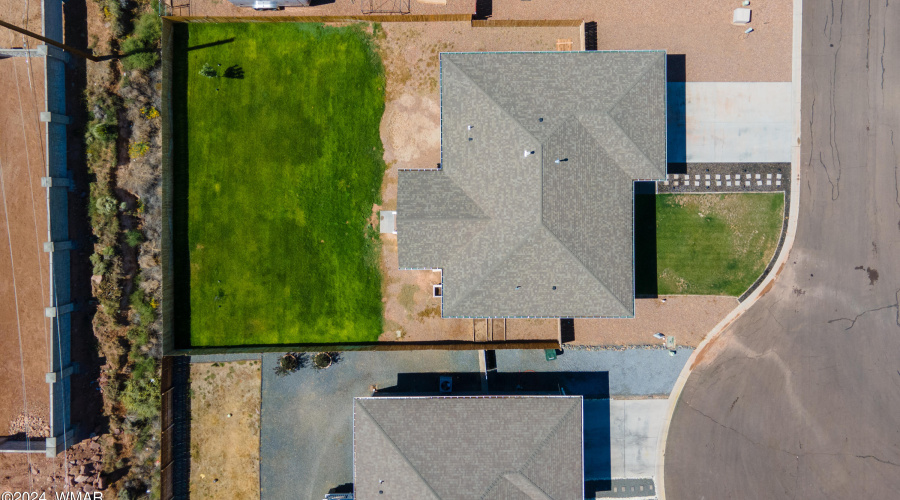 Fully Fenced &n Landscaped