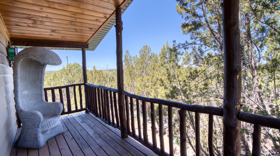 Loft Private Balcony