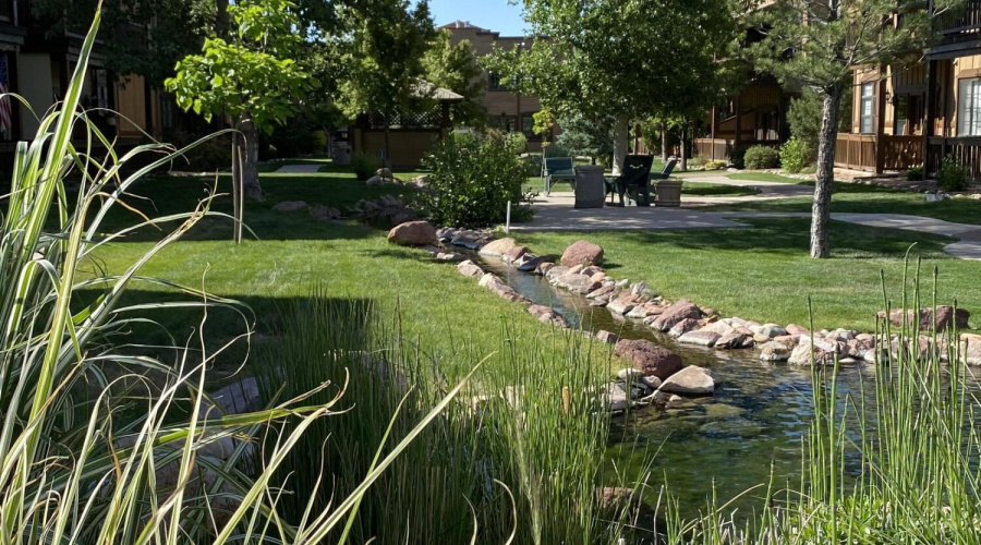 CONDO COURTYARD