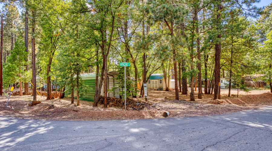 4322 Mark Twain Drive, Pinetop, AZ 85935