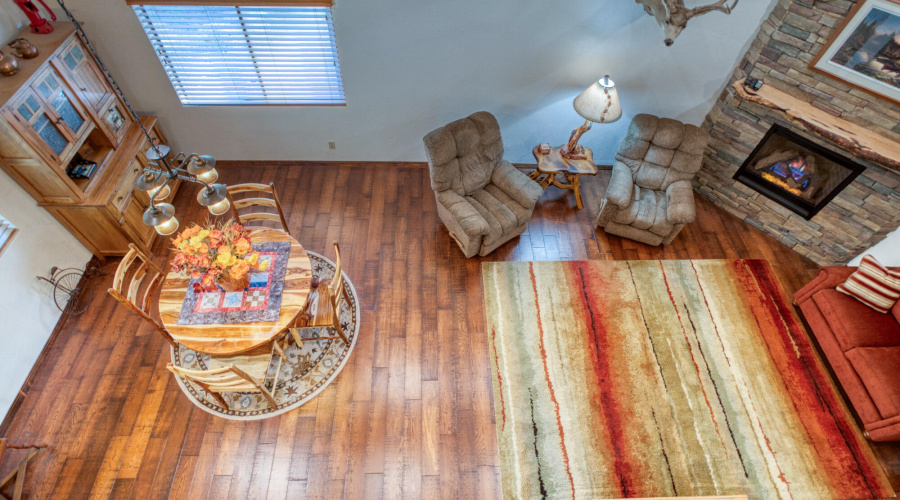 Living/Dining Area