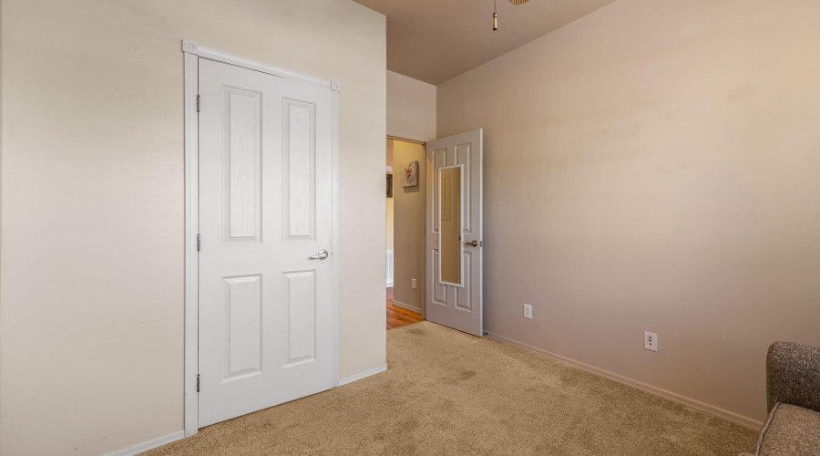 2351QuarterHorseTrl-Unit143-Overgaard-AZ