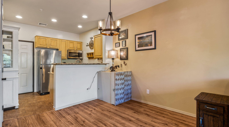 2351QuarterHorseTrl-Unit143-Overgaard-AZ